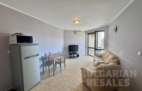 Продажба на апартамент с 2 спални в добър район на Равда - Снимка 2