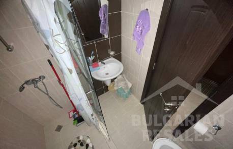 Апартамент в Несебър в комплекс с плувен басейн - Снимка 8