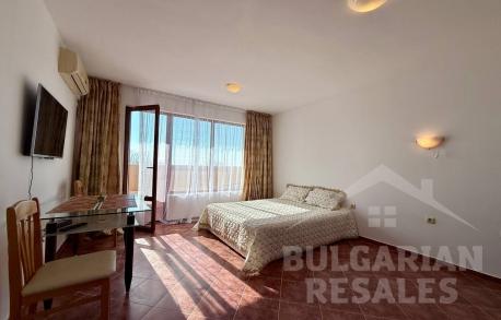 Студио в комплекс с басейн - Снимка 2