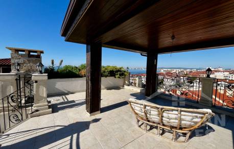 Вид на море и большая терраса! Мезонет в премиум-комплексе 