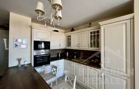 Вид на море и большая терраса! Мезонет в премиум-комплексе 