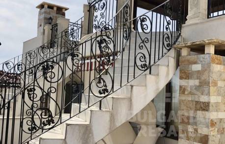 Вид на море и большая терраса! Мезонет в премиум-комплексе 