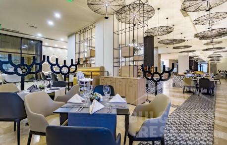 Побързайте да купите! Елитна недвижимост с красива гледка - Снимка 13