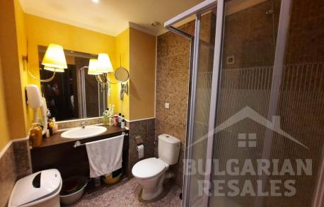 Супер инвестиция! Голямо студио в луксозен комплекс на брега на морето - Снимка 10