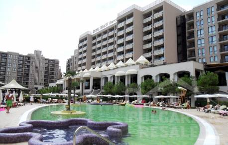 Инвестирайте в апартамент с изглед към морето в първокласен комплекс! - Снимка 12