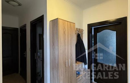 Апартамент във вила, далеч от шума и суетата на живота  - Снимка 5