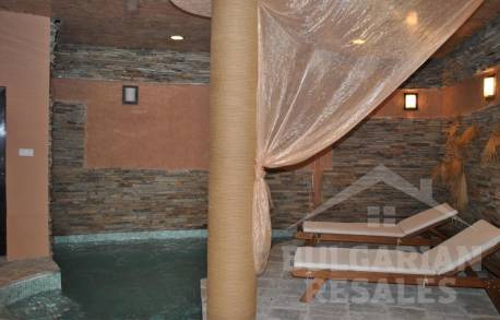 Просторен апартамент в тих район за вашата почивка! - Снимка 16