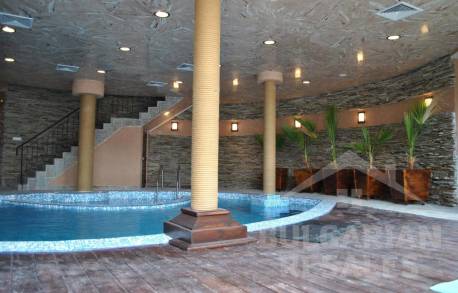 Апартамент с две спални и тераса с достъп до терена - Снимка 16