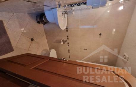 Просторен апартамент в тих район за вашата почивка! - Снимка 6