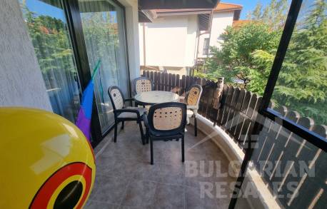 Просторен апартамент в тих район за вашата почивка! - Снимка 7