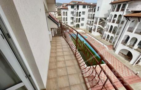 Útulný zrekonštruovaný apartmán v malom komplexe - Фото14