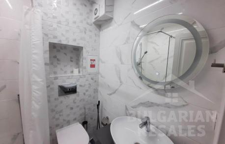 Студио с ново обзавеждане в комплекс от премиум клас - Снимка 11