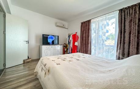 Byt s výhľadom na more a súkromným parkoviskom v Pomorí - Фото20