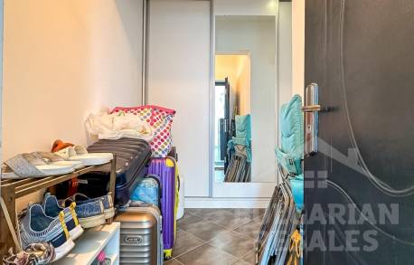 Byt s výhľadom na more a súkromným parkoviskom v Pomorí - Фото9