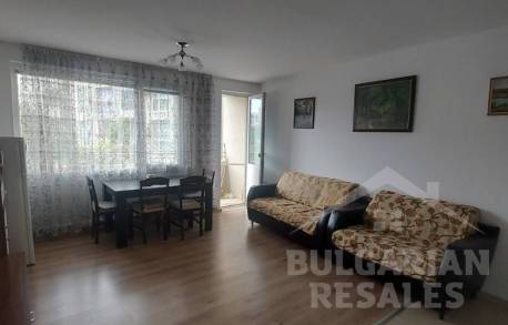 Two rooms, pool view, 400 m from the beach, Sveti Vlas - Photo 4
