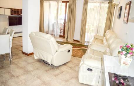 Апартамент в „Casa Real“ - идеално място за семейна почивка! - Снимка 12