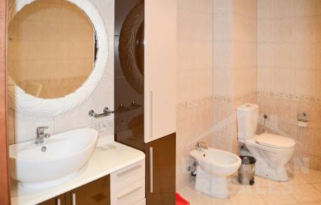 Апартамент в „Casa Real“ - идеално място за семейна почивка! - Снимка 8