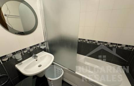 Byt s modernou rekonštrukciou v komplexe Cascadas - Фото11