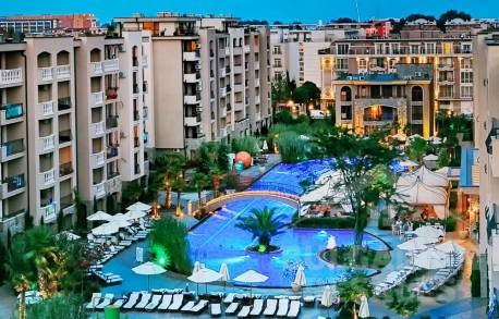 Pekné štúdio s prístupom k bazénu v komplexe 