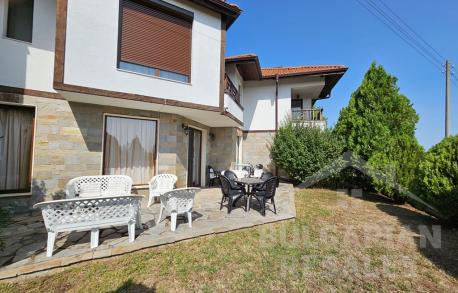 Ekskluzywna oferta! Dom szeregowy w pięknym kompleksie domków letniskowych - Фото3