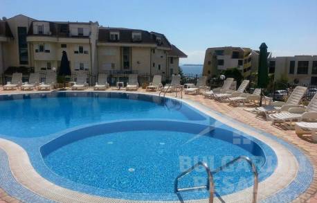 Apartmán s 2 spálňami, štvrť jachtového prístavu Sveti Vlas, komplex „Chateau Nessebar“ - Фото1