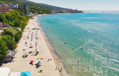 Квартира с видом на море и бассейн, комплекс 