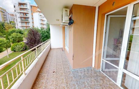 Jednoizbový apartmán v malebnej zelenej štvrti  - Фото14