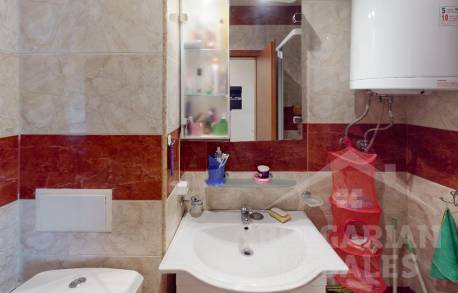 Jednoizbový apartmán v malebnej zelenej štvrti  - Фото10