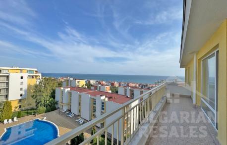 Изглед към морето и планините! Обзаведен апартамент в Свети Влас - Снимка 3