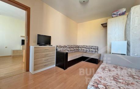 Изглед към морето и планините! Обзаведен апартамент в Свети Влас - Снимка 12