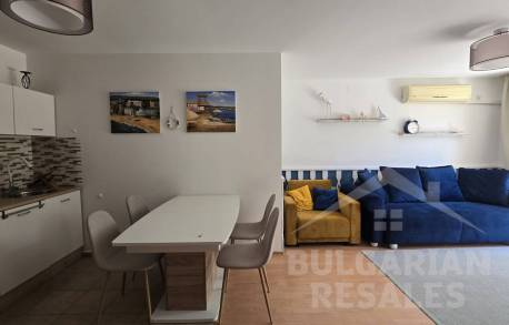 Побързайте да закупите реновиран апартамент в комплекса „Crown Fort Club“ - Снимка 1