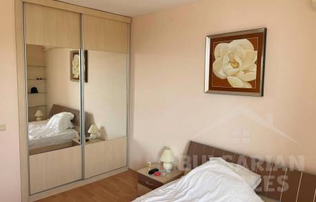 Krásny byt s výhľadom na more v St Vlas - Фото9