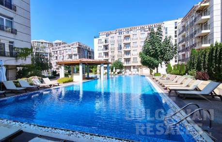 Готовый к проживанию апартамент в комплексе 