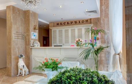 Apartmán s výhľadom na bazén v pokojnej časti letoviska - Фото14