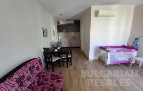 Flat in modern complex Dawn park deluxe - Photo 2