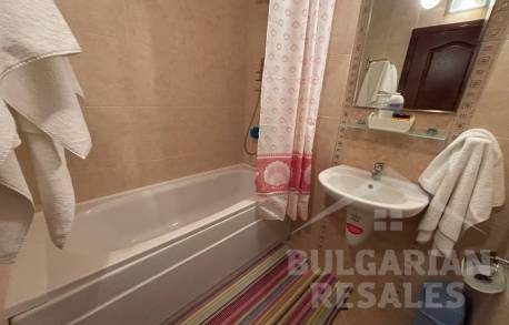 Pool View, Spacious Apartment in “Diamant Residence” - Photo 8