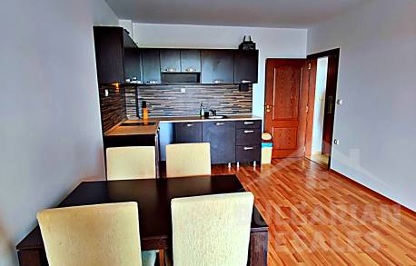 Zdokonalenie a pohodlie: apartmán v luxusnom komplexe - Фото5