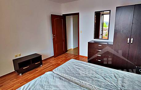 Zdokonalenie a pohodlie: apartmán v luxusnom komplexe - Фото12