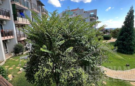 Mieszkanie z dwoma tarasami w doskonałej lokalizacji w Sveti Vlas - Фото11