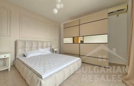 Large terrace, three rooms, pool view, Sunny Beach - Photo 7