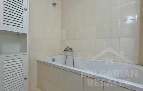 Large terrace, three rooms, pool view, Sunny Beach - Photo 9