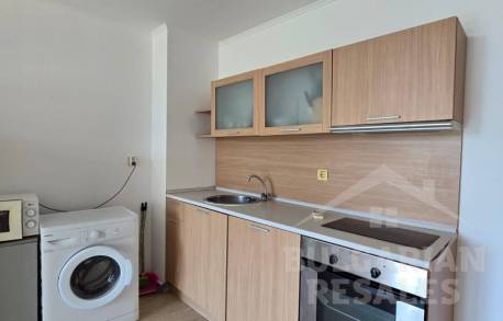 Първа линия! Апартамент в Свети Влас, район на яхтеното пристанище - Снимка 5