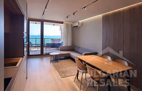 Sea View! Exclusive, Luxuriously Renovated Apartment in Sveti Vlas - Photo 4