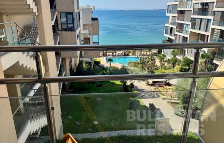 Apartament z widokiem na morze w kompleksie „Dolche Vita 2” w Sveti Vlas - Фото1