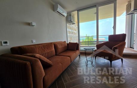 Модерен апартамент с красива гледка - Снимка 3