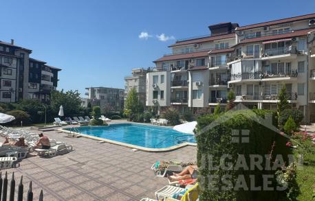 Renovovaný a zariadený byt v komplexe „Dolphin Bay“ - Фото11