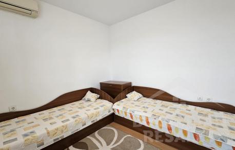 Doskonały dom z kominkiem i przestronnymi tarasami - Фото25