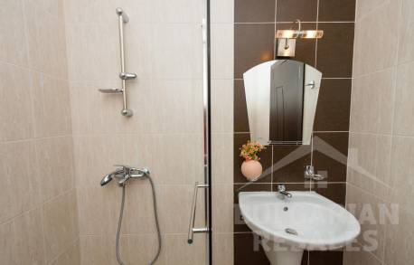 Новообзаведен апартамент в комплекс Аполон Несебър - Снимка 5