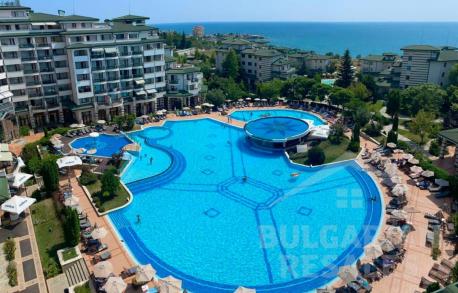 Štúdio v komplexe Emerald Resort s krytým bazénom - Фото1