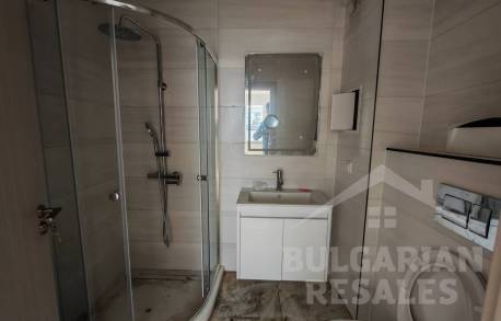 Apartment with modern interior in a new luxury complex - Photo 7